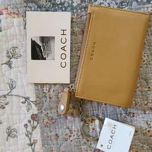 NWT Vintage Coach Tan Mini Skinny Wallet Keychain With Original Booklet/ Papers